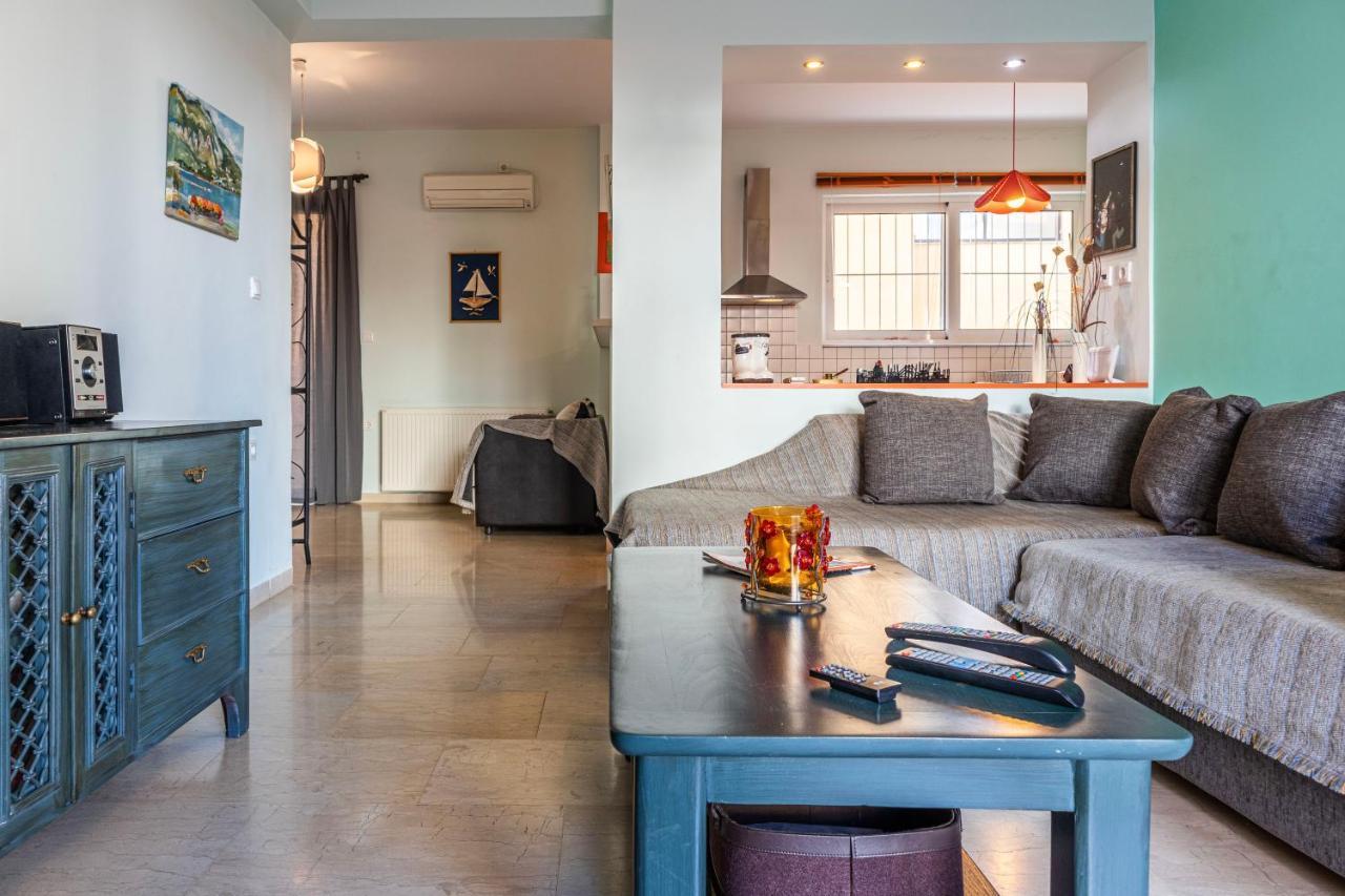 Apartamento Erika'S Oasis - Stylish Gem Inthe Heart Of History Kalamata Exterior foto