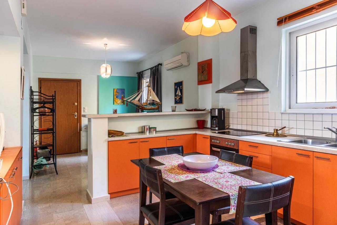 Apartamento Erika'S Oasis - Stylish Gem Inthe Heart Of History Kalamata Exterior foto